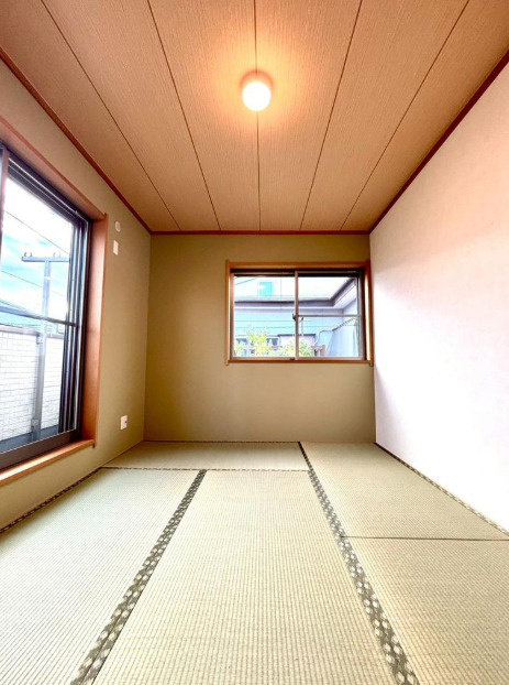 草加市両新田西町 中古戸建の和室