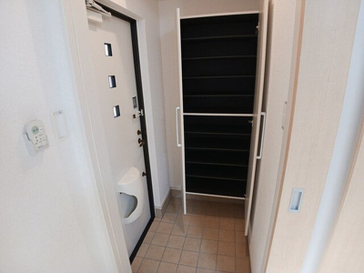 【玄関】 | シオンジェルメ