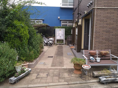 【エントランス】 | レオパレスＤＥＡＲＥＳＴ