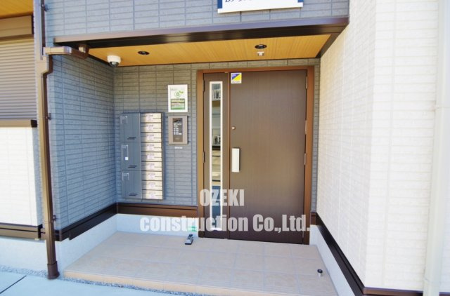 Dアヴァンス東柳田町のエントランス