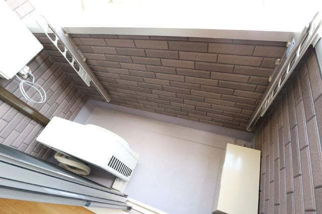 フィルクローバ川口のバルコニー