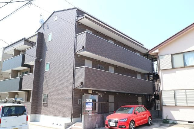 フィルクローバ川口の外観