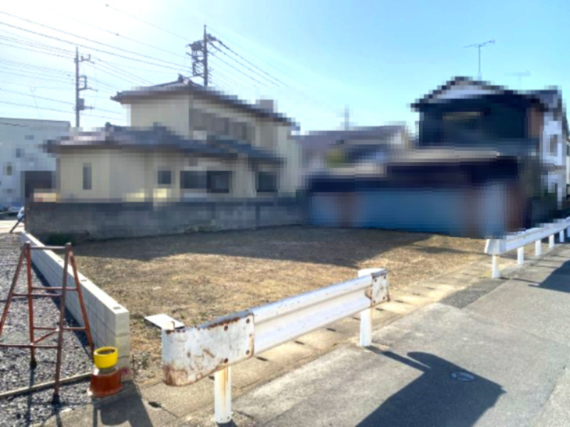 鴻巣天神１丁目～建築条件なし売地～の外観|敷地４８坪・間口16ｍ以上、前面道路約5.6ｍ。