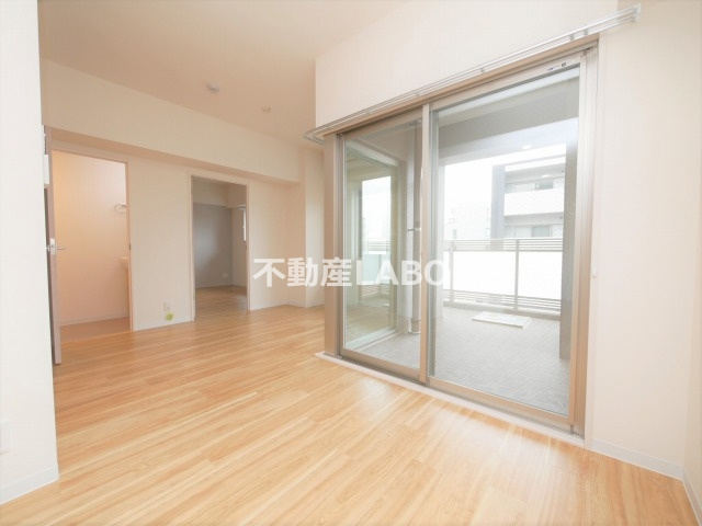 ラヴィベール上町台の居間・リビング