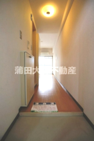 スカイコート大森山王の玄関