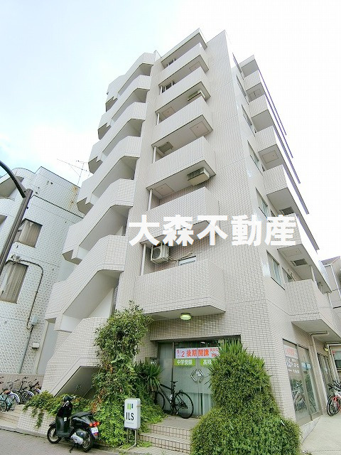 スカイコート大森山王の外観