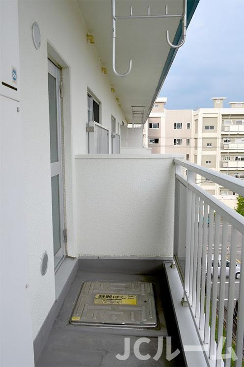 アシスト上越マンション３のバルコニー