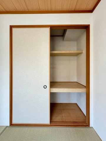 西落合三丁目戸建の収納|西落合三丁目戸建