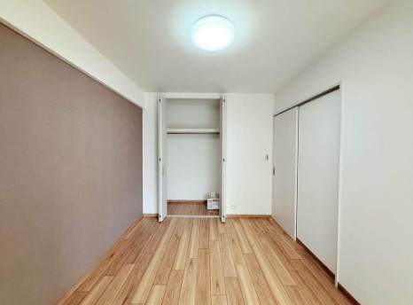 サンヴェール垂水星ヶ丘の洋室