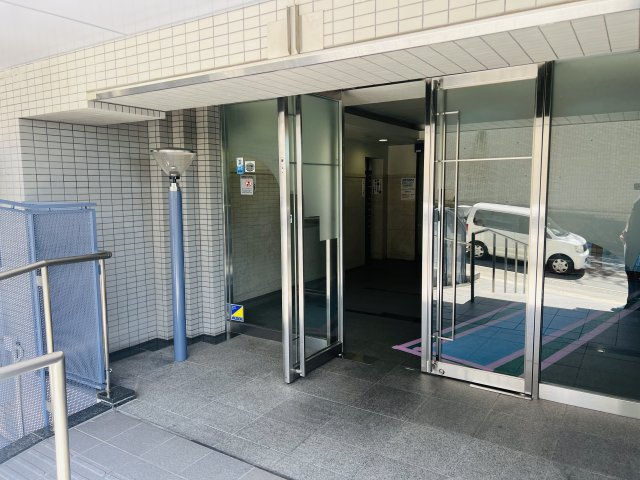 サンヴェール垂水星ヶ丘のエントランス