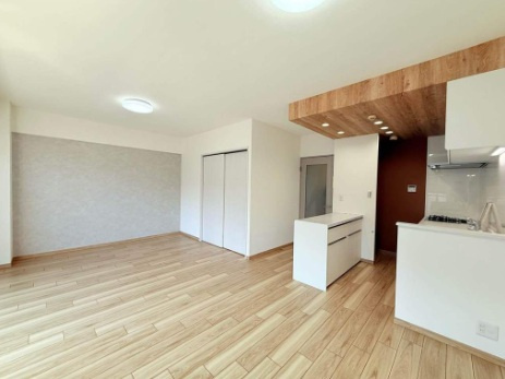 サンヴェール垂水星ヶ丘の居間・リビング