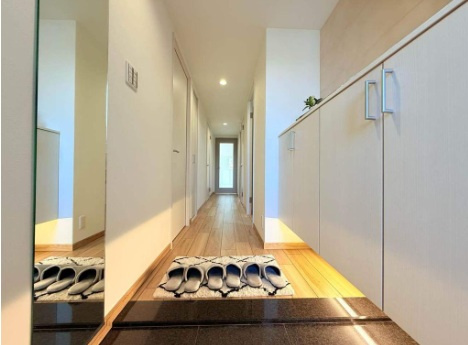 サンヴェール垂水星ヶ丘の玄関