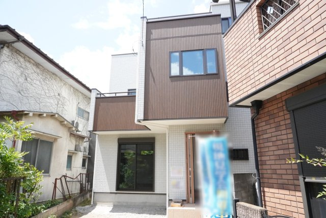 越谷市大字大林 新築分譲住宅の外観