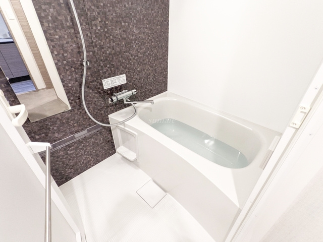 ＤＩＰＳ東十条駅前ＲＥＳＩＤＥＮＣＥのキッチン|2口ガスコンロ設置済み！