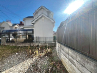 【外観】 | 富秋町１丁目　新築一戸建 | ママ憧れのカウンターキッチンですよ！リビングが見渡せるので、お子様の様子が見えるので安心ですね！