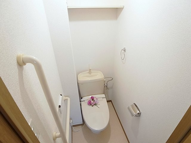 ハイツ平成のトイレ|トイレにはウォシュレット