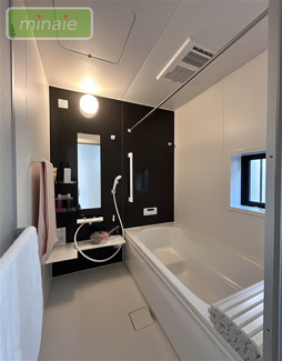 【浴室】 | 保育園8分　小学校11分　コンビニ3分　習志野台　2区画　A号棟　 | 清潔感あふれる使いやすい浴室です。同タイプ