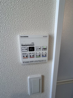 【設備】 | 保育園8分　小学校11分　コンビニ3分　習志野台　2区画　A号棟　 | 同タイプ