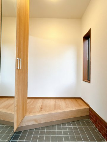 リフォーム中古戸建　岐阜市福富天神前　平成元年築の玄関