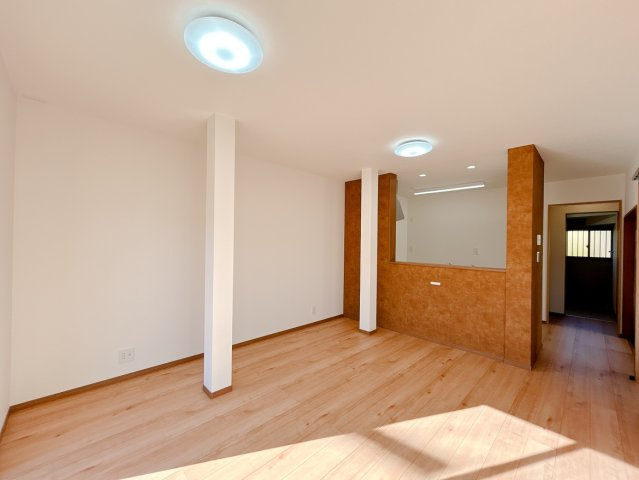 リフォーム中古戸建　岐阜市福富天神前　平成元年築の居間・リビング