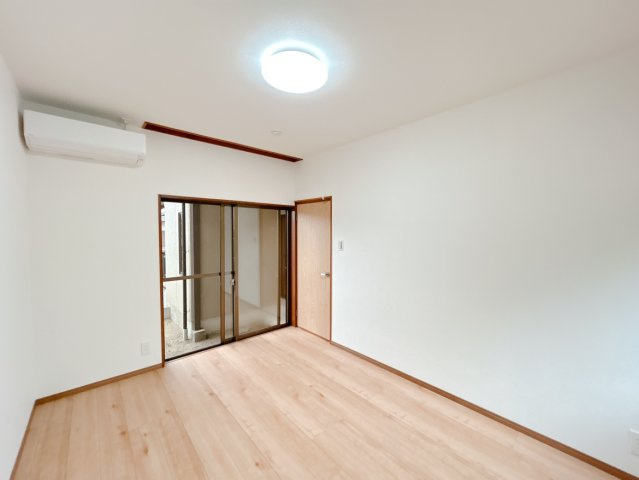 リフォーム中古戸建　岐阜市福富天神前　平成元年築の洋室