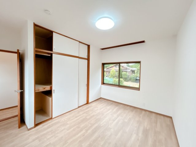 リフォーム中古戸建　岐阜市福富天神前　平成元年築の洋室