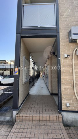 レオパレスグランツⅡのエントランス