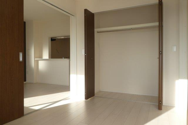 ラーナニシノウチの収納|洋室