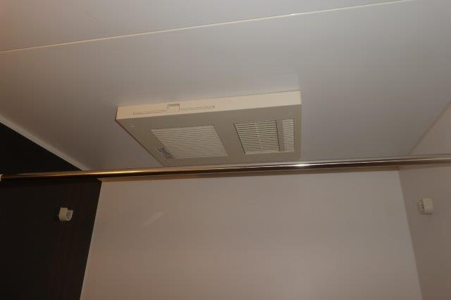 ラーナニシノウチの浴室|浴室乾燥機