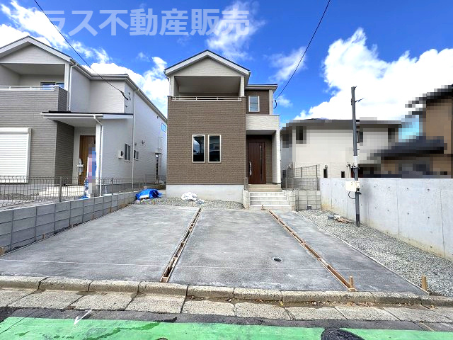 【外観】 | 福岡市東区美和台4丁目5期　2号棟（全2棟）【仲介手数料無料・0円】 | 現地写真。プラス不動産販売なら、現場の全ての棟をまとめてご見学頂けます。