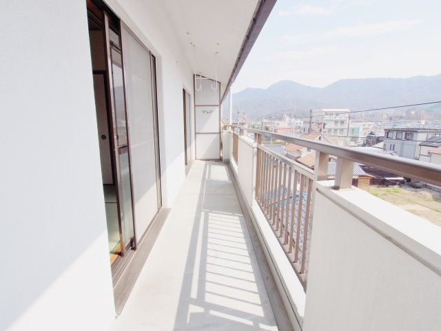 レジデンス木村のバルコニー