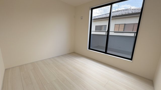 【洋室】 | 深谷市上野台第23　Livele Garden.s　新築戸建　全4棟　2号棟