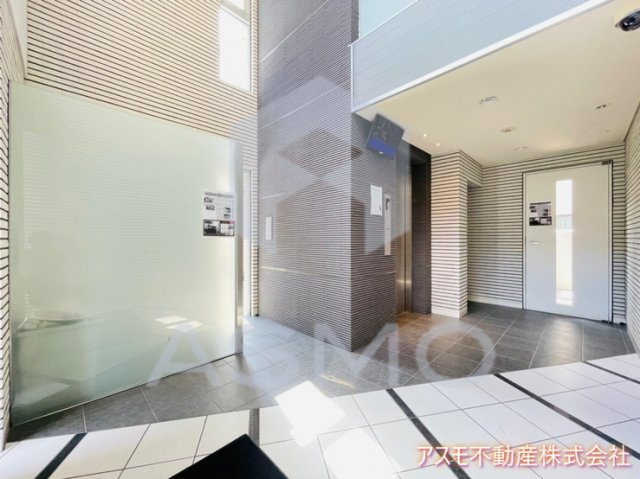 【エントランス】