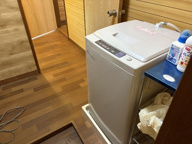 果樹園別荘地のランドリースペース