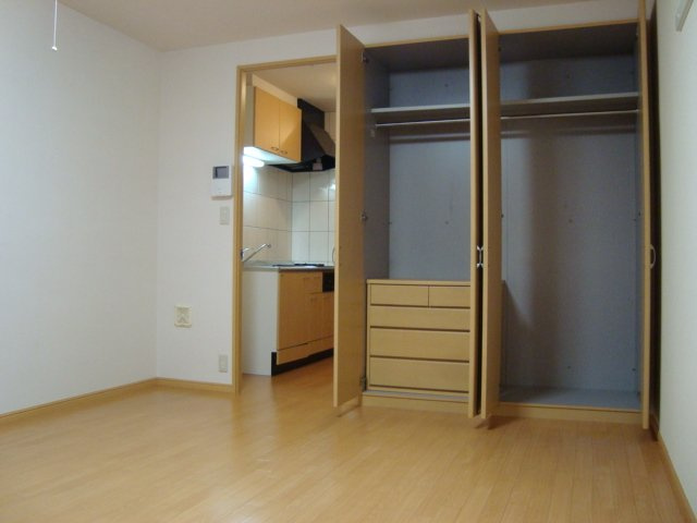 サウザンガーデンの内装|洋室