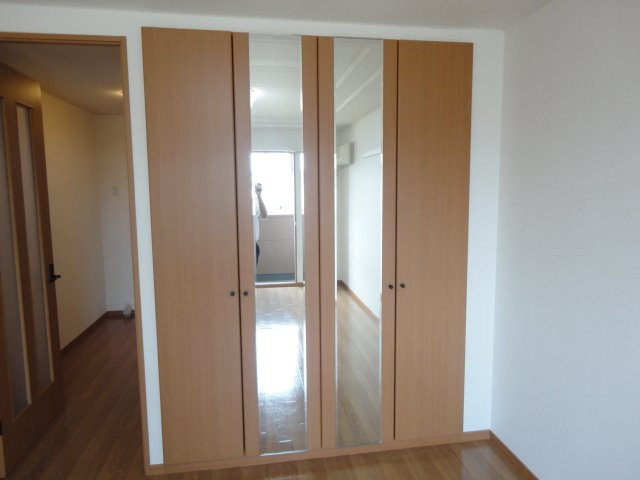 ＡＵＴＨＯＲ千草　Ⅱの収納|クローゼット