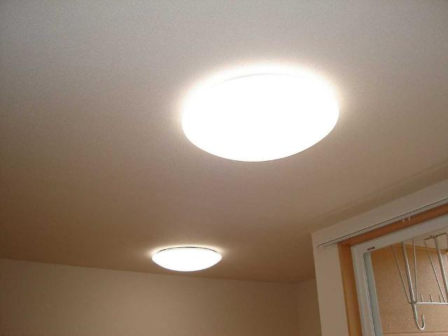 アクアブローのその他|照明