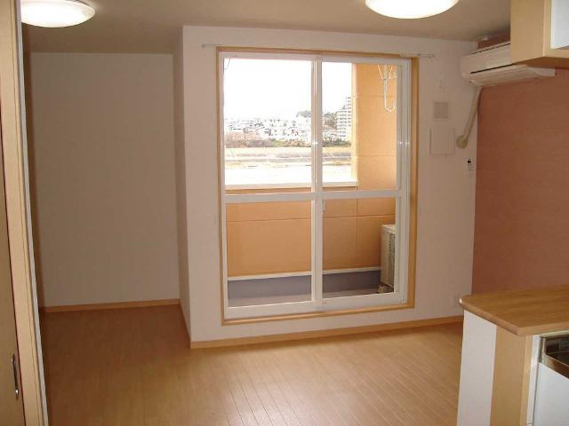 アクアブローの居間・リビング|リビング