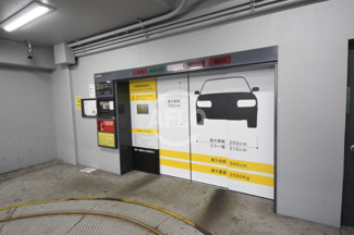 【駐車場】 | おおきに東心斎橋ビル（テナント） | おおきに東心斎橋ビル　駐車場