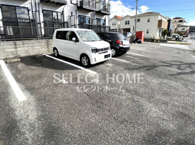 【駐車場】 | アーバン藤川 | 駐車場完備です