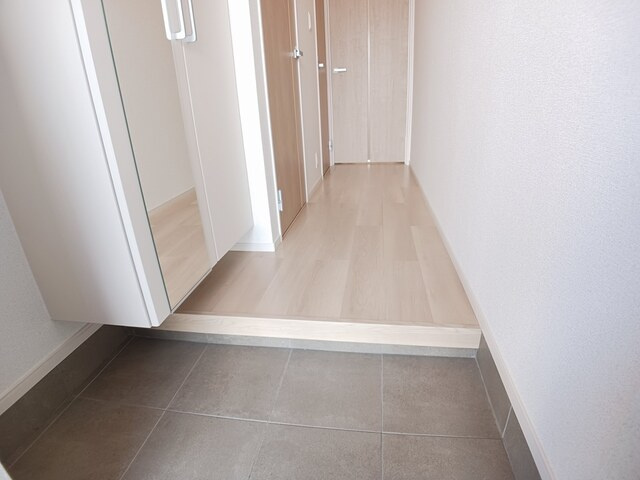 エスペランサ中仁野Ⅸの玄関