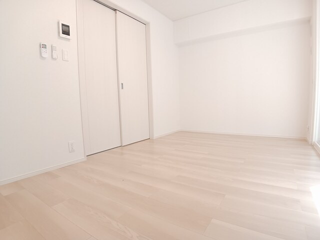 エスペランサ中仁野Ⅸの居間・リビング