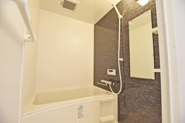 マンション西宮原の浴室