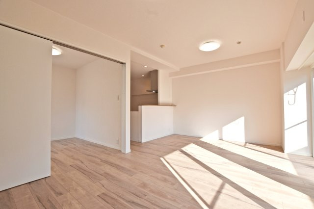 マンション西宮原の居間・リビング