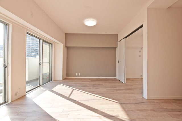 マンション西宮原の居間・リビング