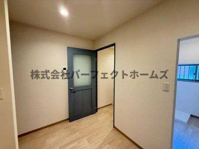 西禁野2丁目戸建　賃貸の内装|明るい室内です