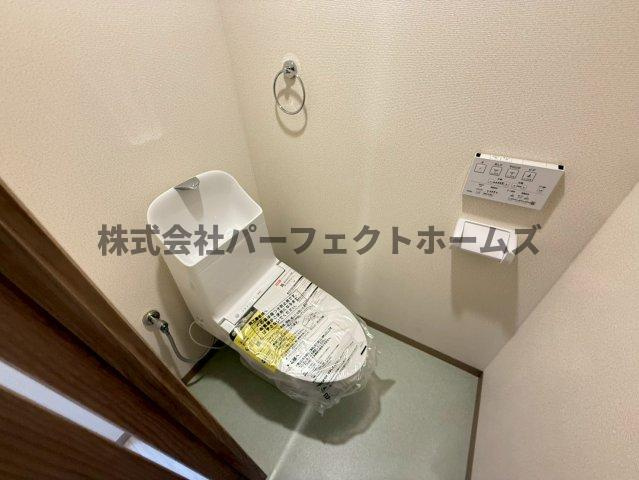 西禁野2丁目戸建　賃貸のトイレ|清潔感のあるトイレです