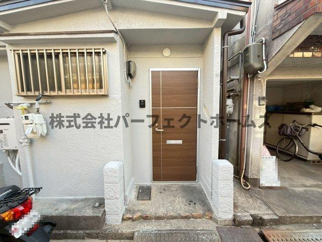 西禁野2丁目戸建　賃貸のエントランス|毎日通るエントランスはこのようになっています
