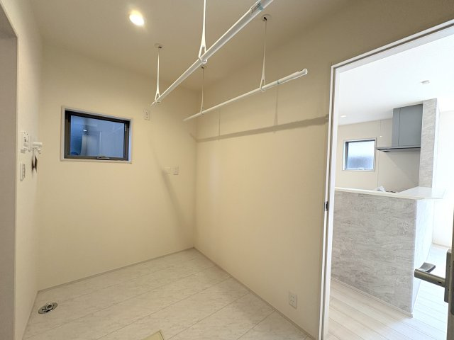 【脱衣所】 | 深谷市上野台第23　Livele Garden.s　新築戸建　全4棟　3号棟 | ランドリールーム