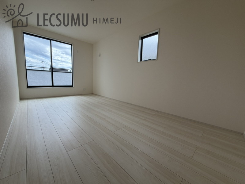 姫路市白浜町宇佐崎北１丁目/新築戸建の寝室